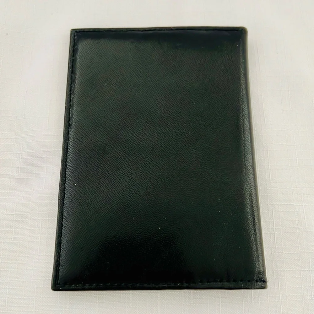 Passport Holder / Passport~United States Of America in Gold Embossing